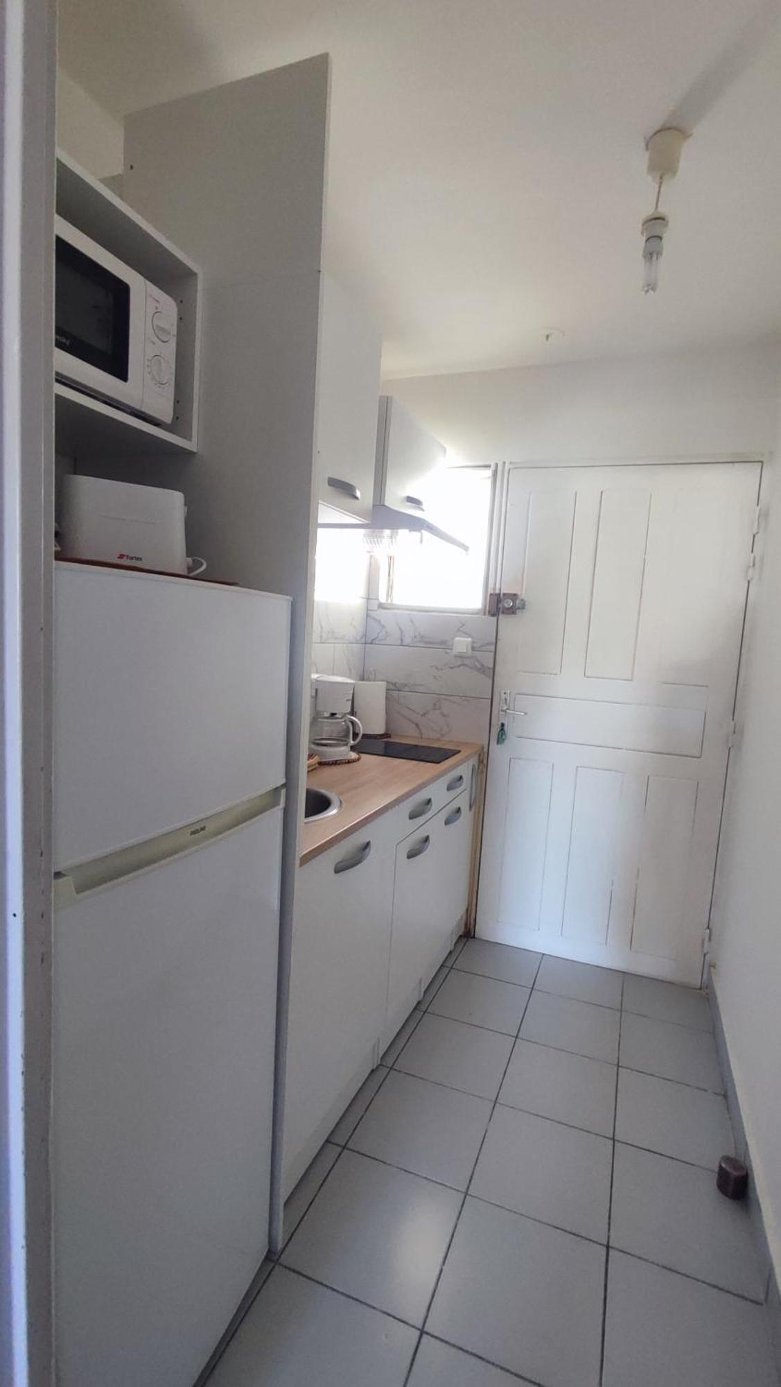 Les Franciseas Apartment Saint-Gilles-les Bains Luaran gambar