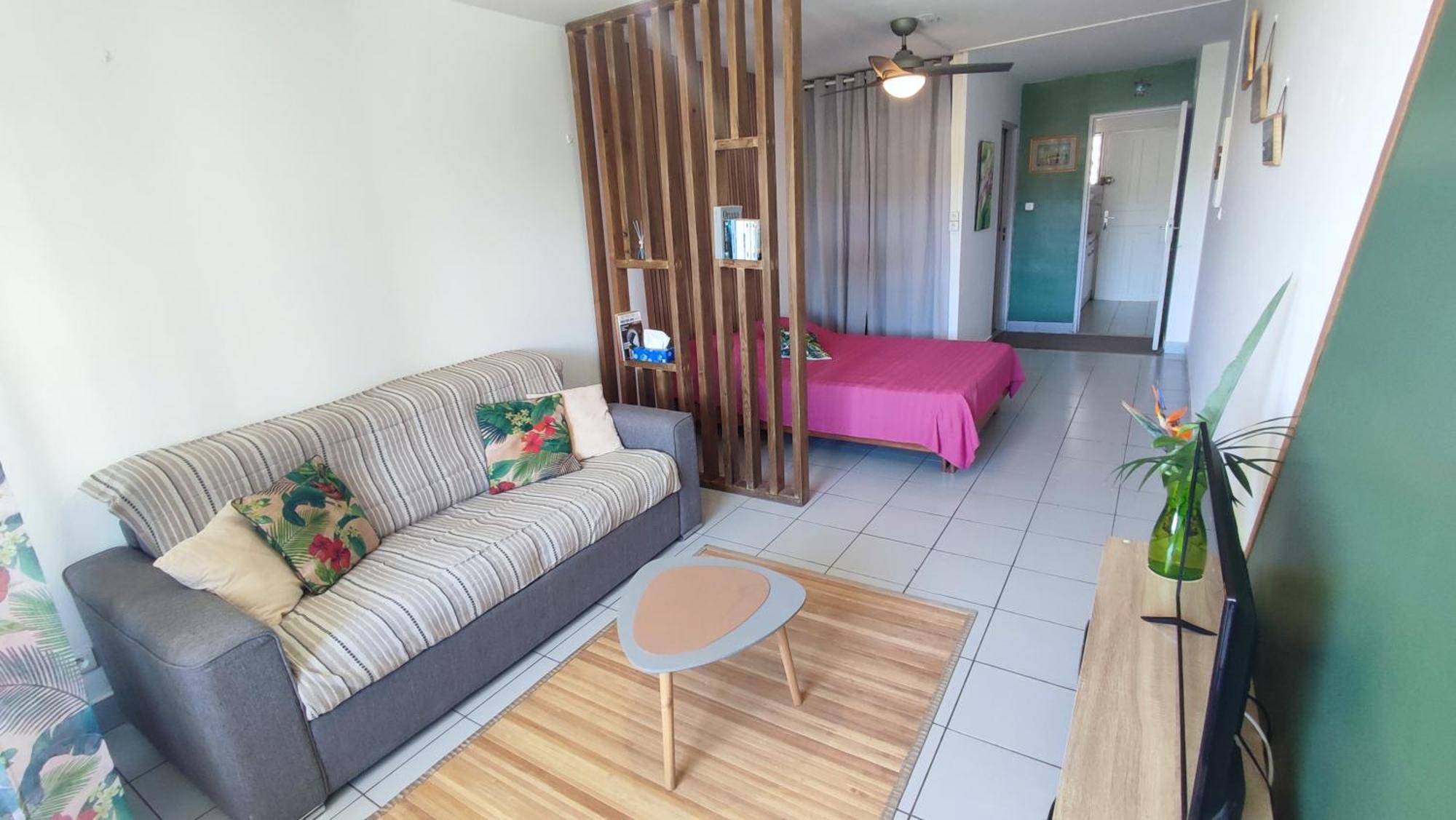 Les Franciseas Apartment Saint-Gilles-les Bains Luaran gambar